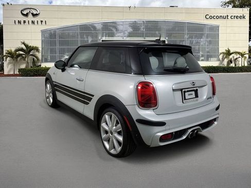 Used 2020 MINI Cooper S image 4