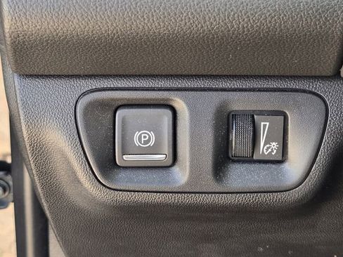 Certified 2023 GMC Acadia SLE image 27