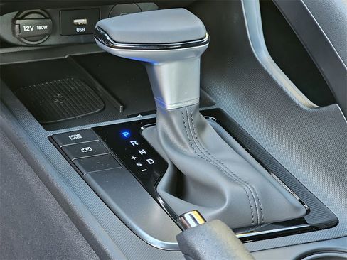 Certified 2026 Hyundai Elantra Sport image 18