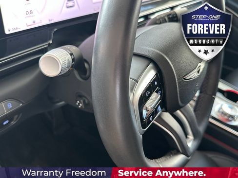 Used 2025 Genesis GV80 2.5T Standard AWD/4WD image 19