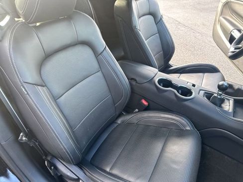 Used 2025 Ford Mustang GT Premium RWD image 25