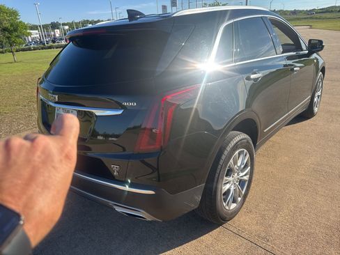 Used 2023 Cadillac XT5 Premium Luxury image 5