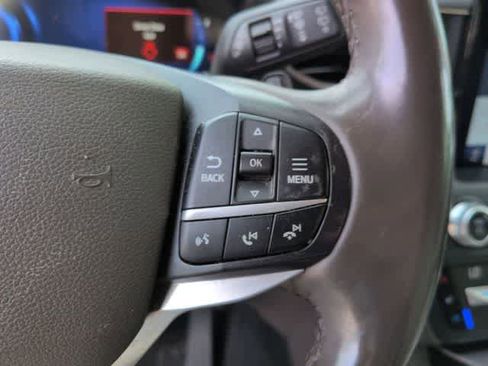 Used 2020 Ford Explorer Platinum w/ Premium Technology Package AWD/4WD image 24