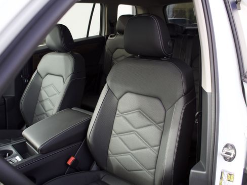 New 2026 Volkswagen Atlas SE AWD/4WD image 12