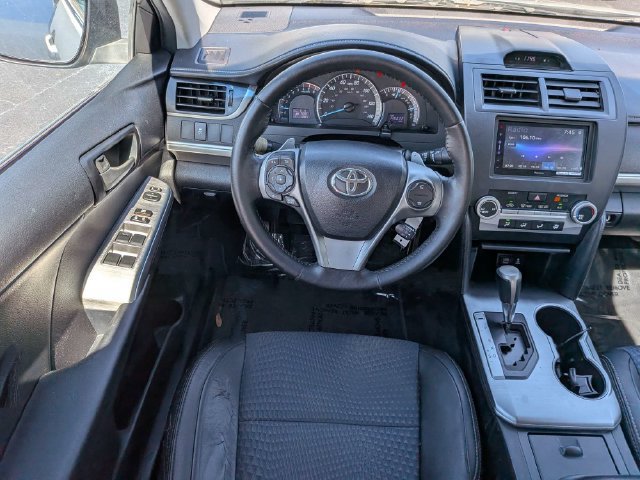 Used 2013 Toyota Camry SE FWD image 13