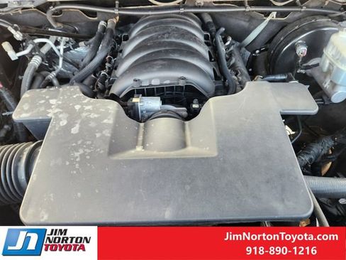 Used 2018 Chevrolet Silverado 1500 LT w/ All Star Edition image 32