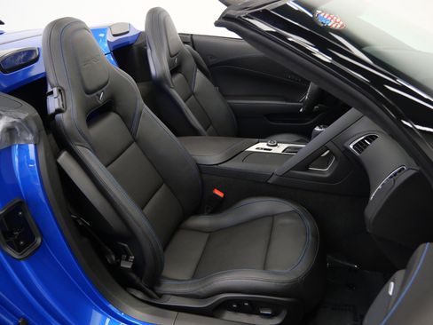Used 2019 Chevrolet Corvette ZR1 RWD image 24