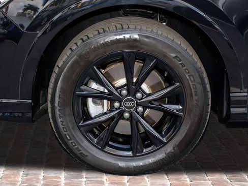 Used 2023 Audi Q3 2.0T Premium w/ Convenience Package image 41