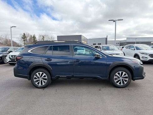 Certified 2025 Subaru Outback Premium image 14
