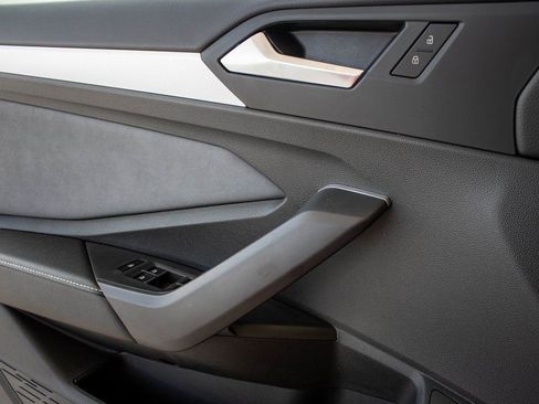 New 2025 Volkswagen Jetta SE image 26