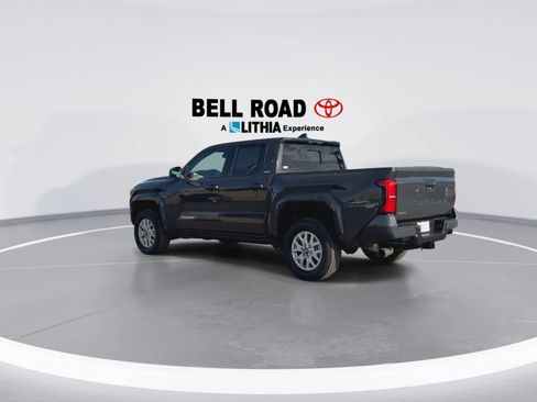 Certified 2025 Toyota Tacoma SR5 image 6