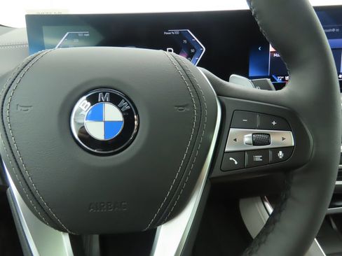 Used 2026 BMW X5 sDrive40i w/ Climate Comfort Package RWD image 13