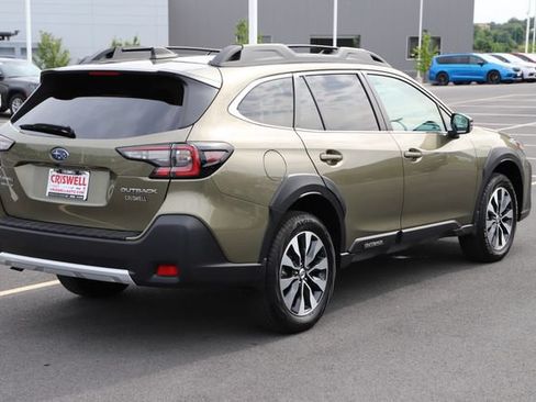 Used 2024 Subaru Outback Limited AWD/4WD image 4