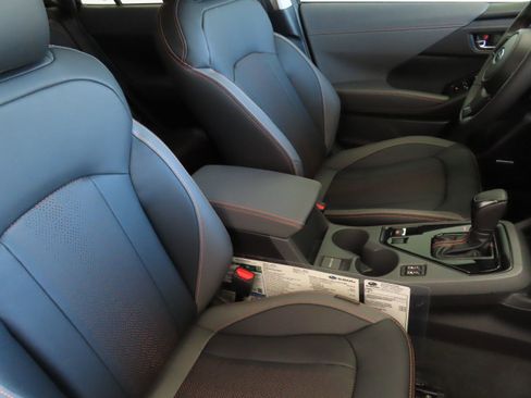 New 2025 Subaru Crosstrek 2.5i Limited w/ Crosstrek Mirror Package image 27