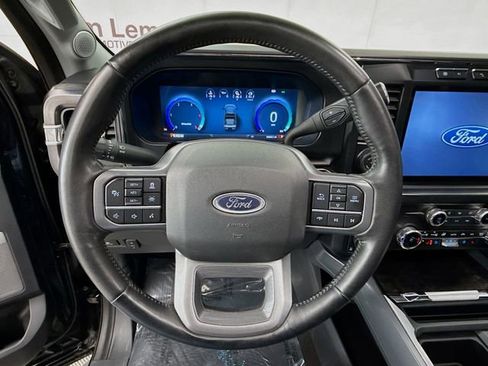 Used 2024 Ford F250 Lariat w/ Lariat Ultimate Package image 11