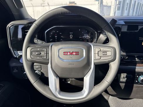 New 2026 GMC Sierra 1500 Elevation image 14