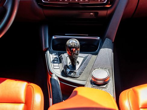 Used 2020 BMW M4 Coupe w/ Competition Package RWD image 20