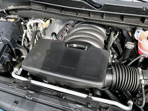 Used 2025 GMC Yukon Elevation image 29