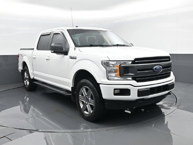 Used 2018 Ford F150 XLT w/ Equipment Group 302A Luxury AWD/4WD image 3