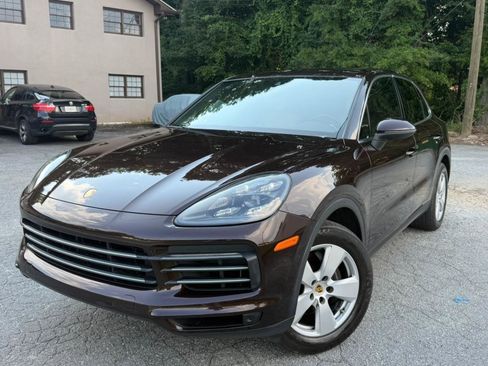 Used 2019 Porsche Cayenne AWD/4WD image 3