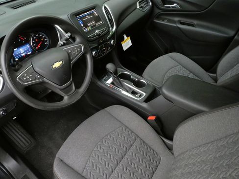 Used 2023 Chevrolet Equinox LT AWD/4WD image 11