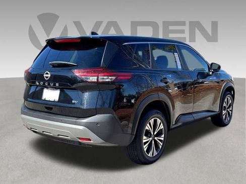 Used 2023 Nissan Rogue SV FWD image 23