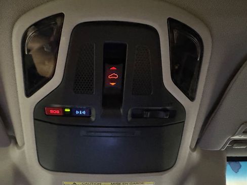 Used 2021 Subaru Outback Touring XT image 17