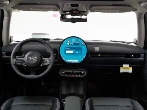 Used 2025 MINI Cooper S image 11