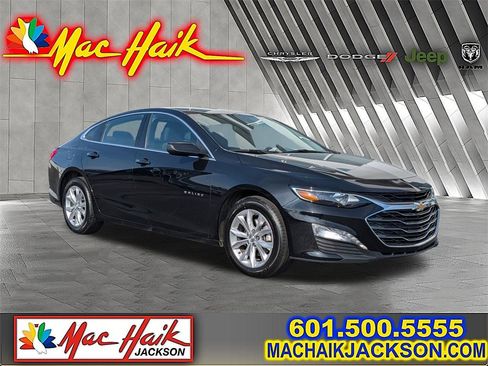 Used 2024 Chevrolet Malibu LT image 1
