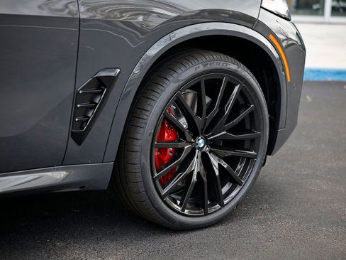 New 2026 BMW X5 M60i w/ Climate Comfort Package image 5