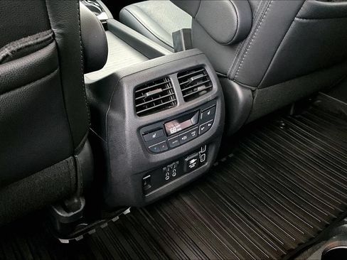 Used 2019 Honda Pilot Elite image 29