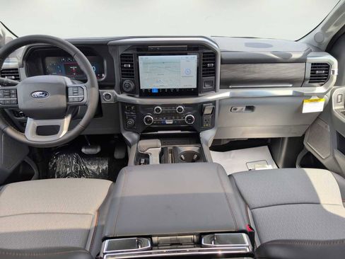 New 2025 Ford F150 Lariat w/ Equipment Group 502A High image 5