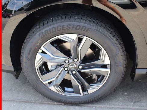 New 2025 Nissan Murano SL image 8