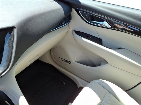 Used 2022 Buick Envision Essence w/ Technology Package I AWD/4WD image 34