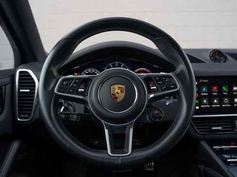 Certified 2023 Porsche Cayenne S AWD/4WD image 23