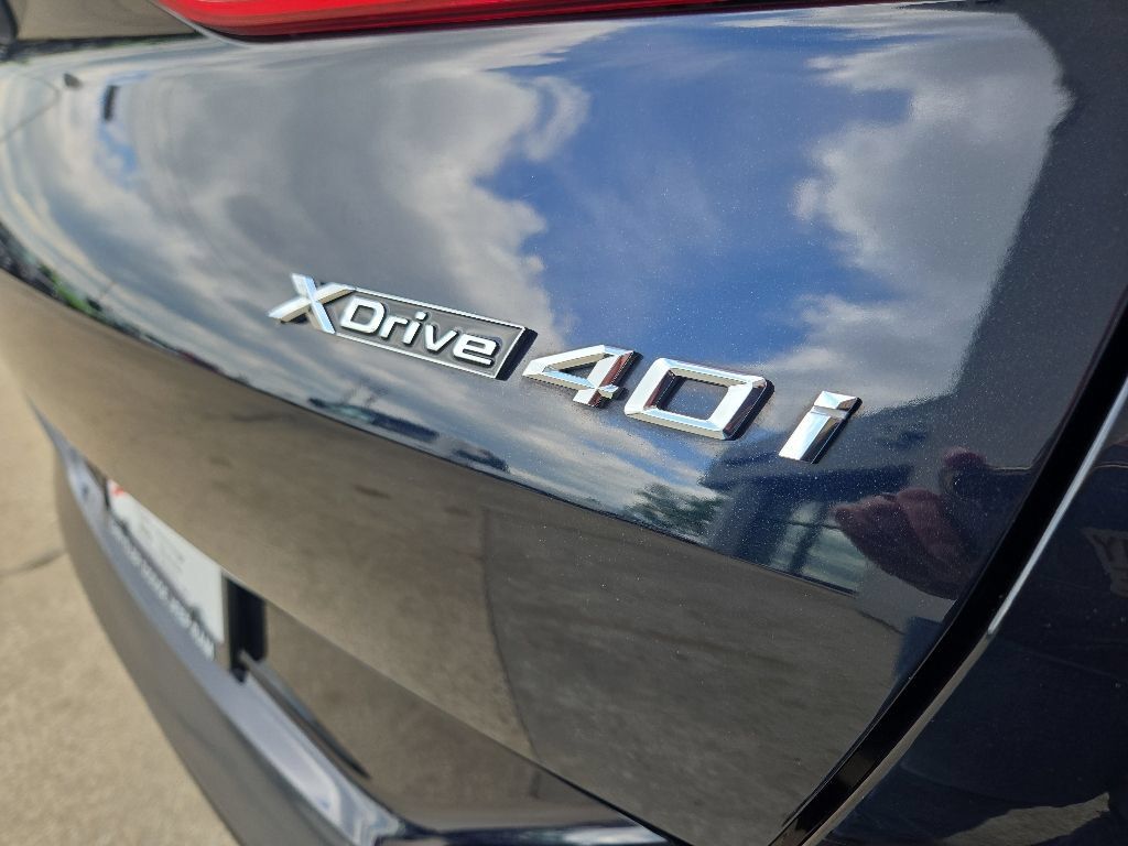 Used 2024 BMW X6 xDrive40i w/ Executive Package AWD/4WD image 22