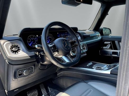 Used 2025 Mercedes-Benz G 580 w/ EQ Technology image 16