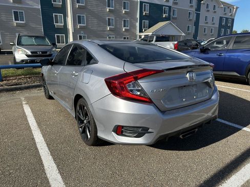 Used 2019 Honda Civic Sport image 4