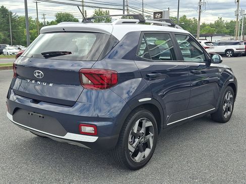 Certified 2023 Hyundai Venue Limited FWD image 5