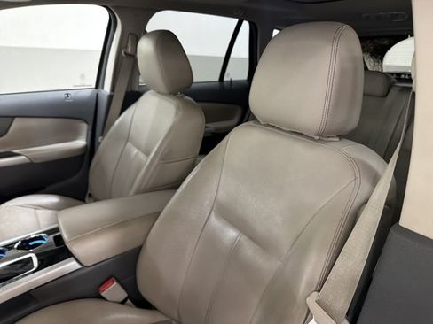 Used 2014 Ford Edge Limited w/ Equipment Group 301A AWD/4WD image 5