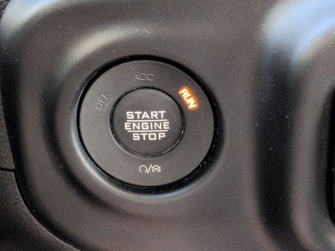 Certified 2022 Jeep Gladiator Mojave w/ LED Lighting Group image 27