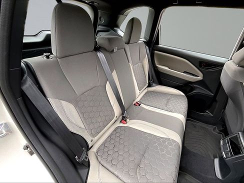 Certified 2025 Subaru Forester AWD/4WD image 27