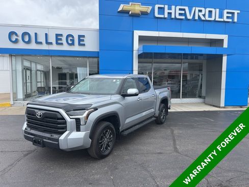 Used 2024 Toyota Tundra SR5 image 1
