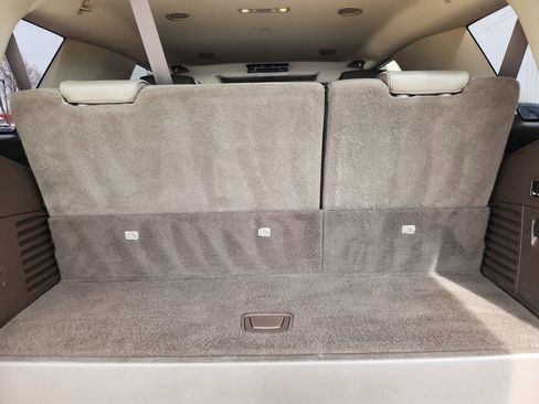 Used 2019 GMC Yukon Denali w/ Denali Ultimate Package image 12