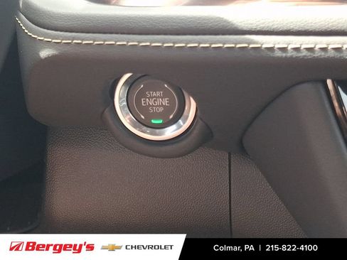 Certified 2026 Chevrolet Suburban Premier AWD/4WD image 29