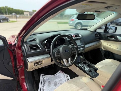 Used 2015 Subaru Outback 2.5i Premium image 11