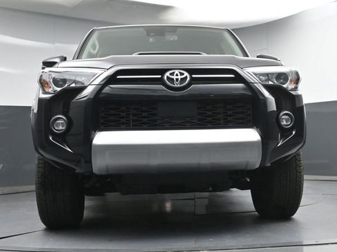 Used 2023 Toyota 4Runner TRD Off-Road Premium w/ Moonroof Package AWD/4WD image 24