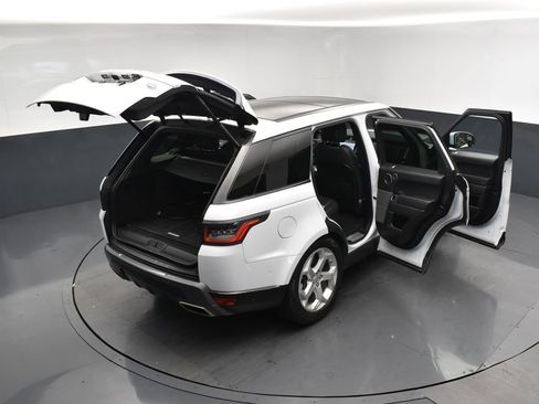 Used 2019 Land Rover Range Rover Sport HSE AWD/4WD image 28