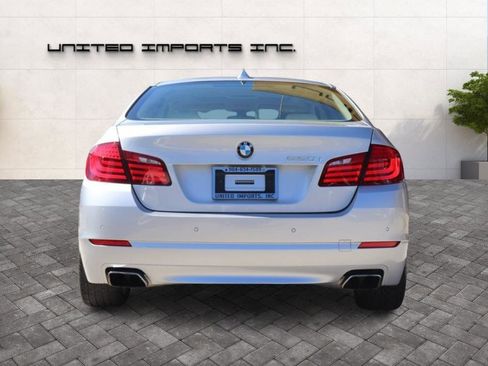 Used 2011 BMW 550i Sedan image 5