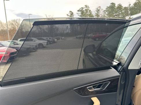 Used 2026 Audi Q8 Premium Plus image 29